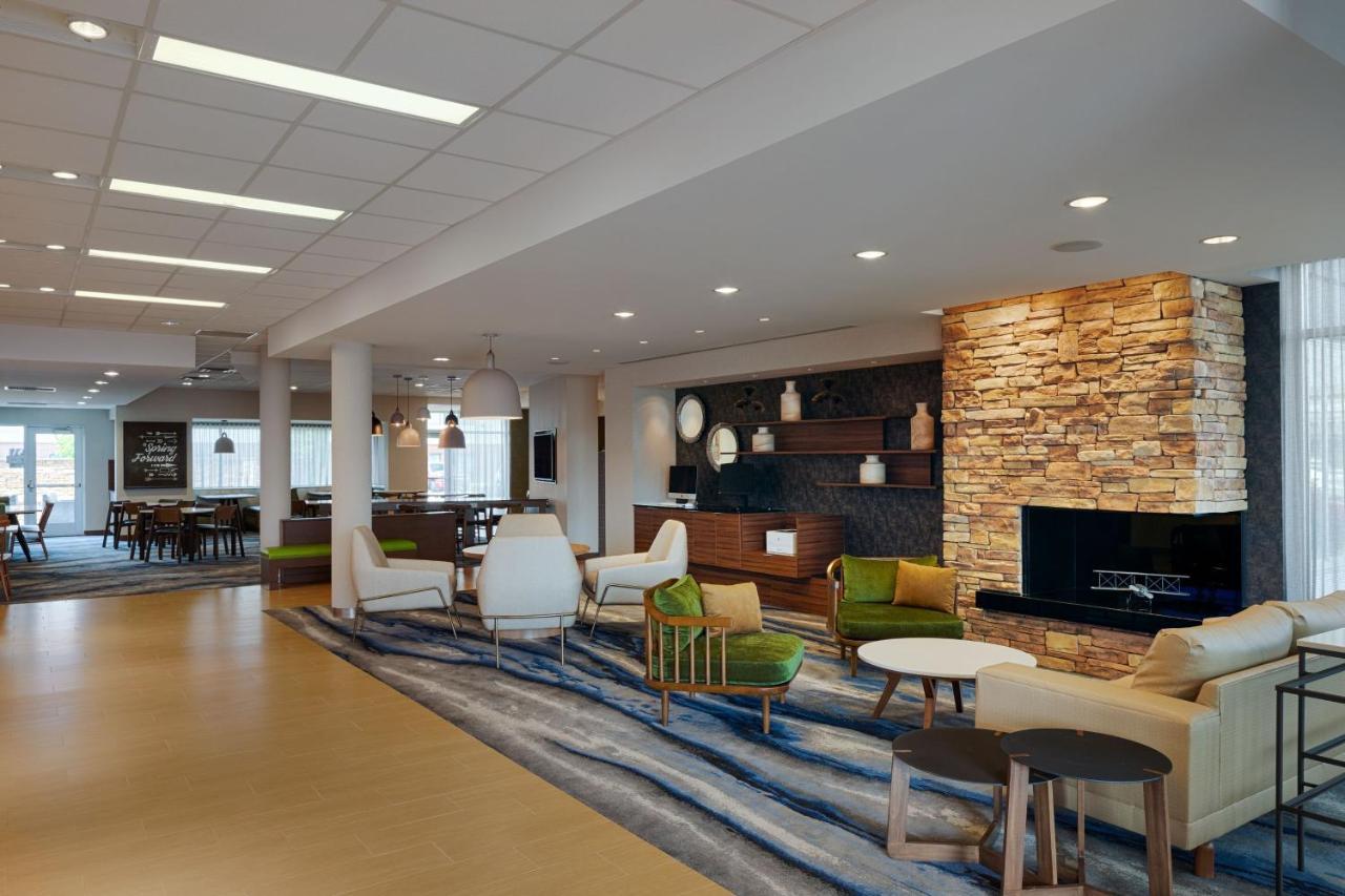 Fairfield Inn & Suites By Marriott Columbus Airport Exterior photo