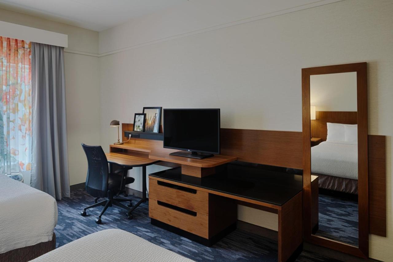 Fairfield Inn & Suites By Marriott Columbus Airport Exterior photo