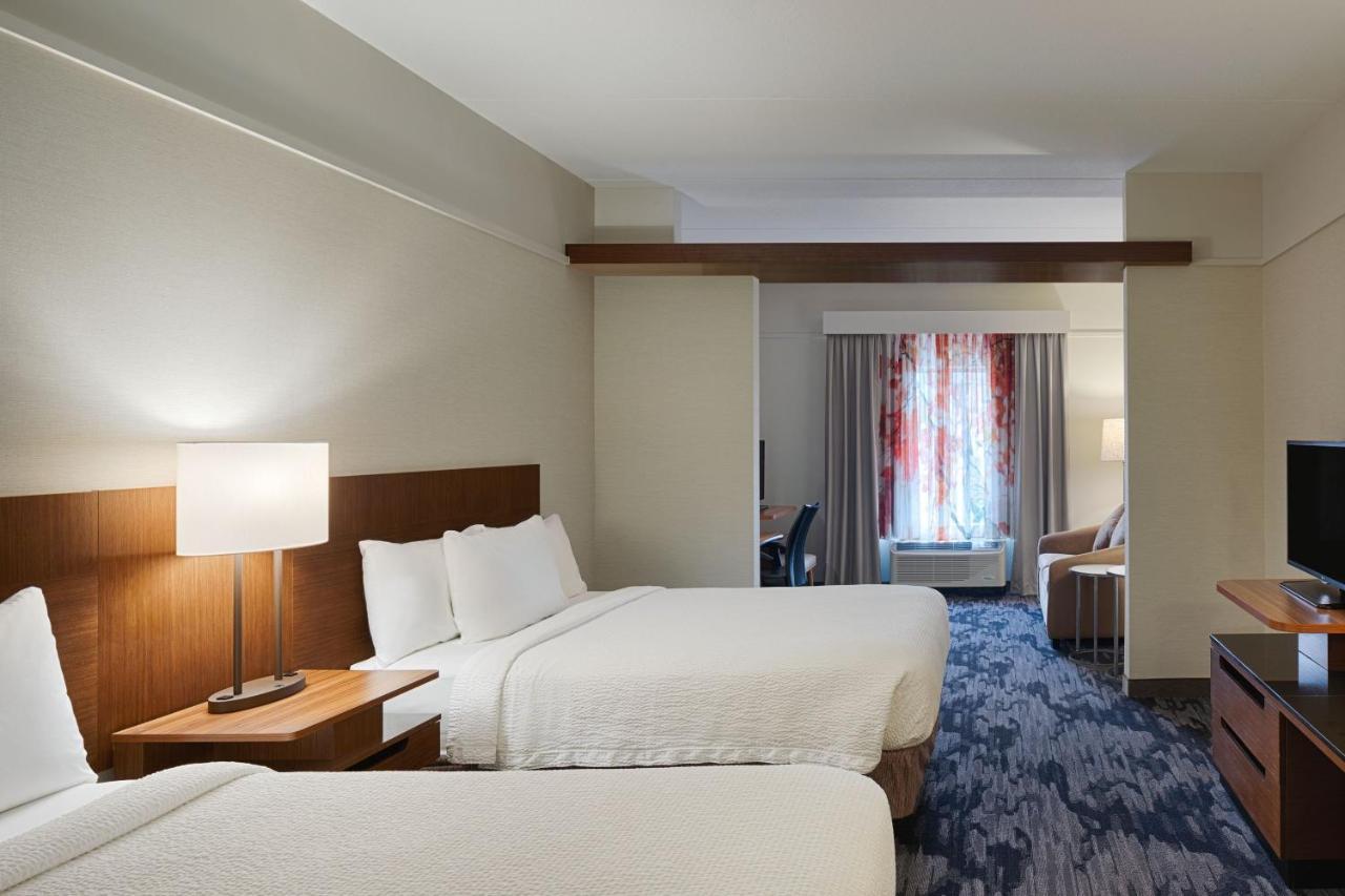 Fairfield Inn & Suites By Marriott Columbus Airport Exterior photo