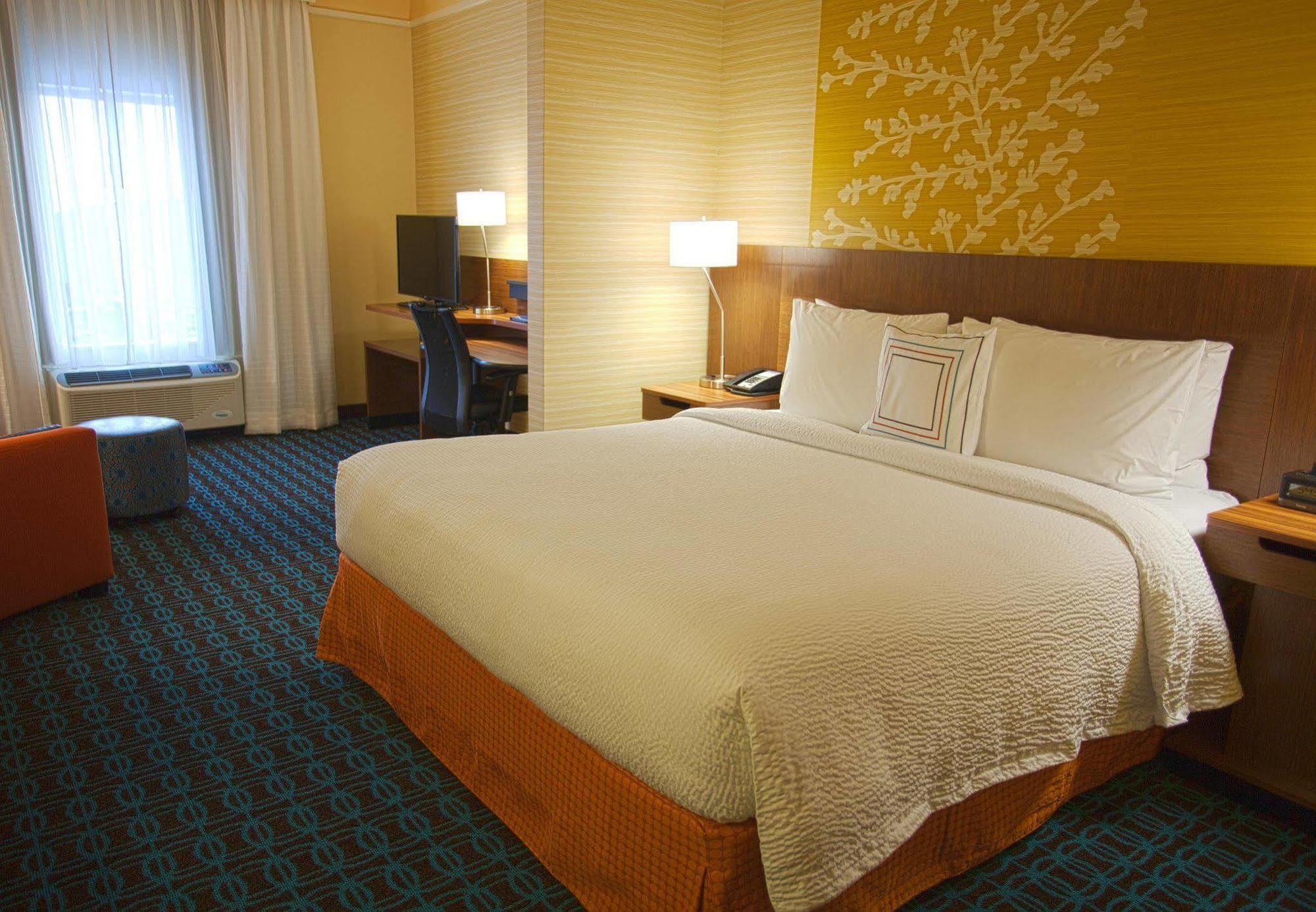Fairfield Inn & Suites By Marriott Columbus Airport Exterior photo